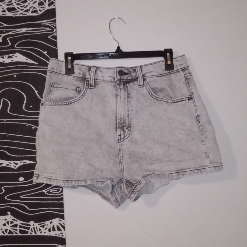 Wild Fable Gray Highest Rise Mom Shorts Size 10